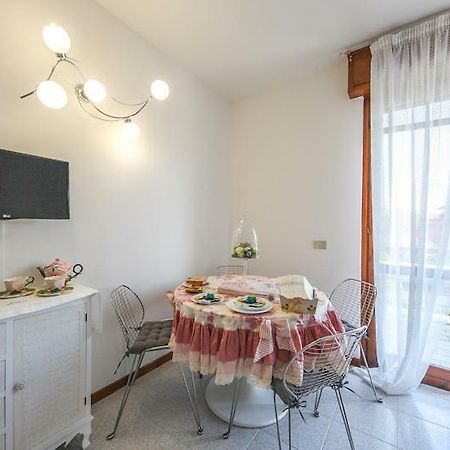 Appartamento Eleonora Rivoltella del Garda Exterior foto